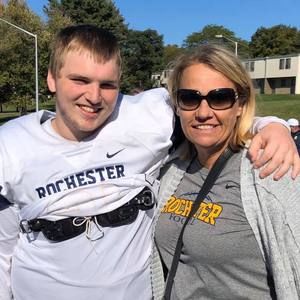 Meet your Posher, Lisa